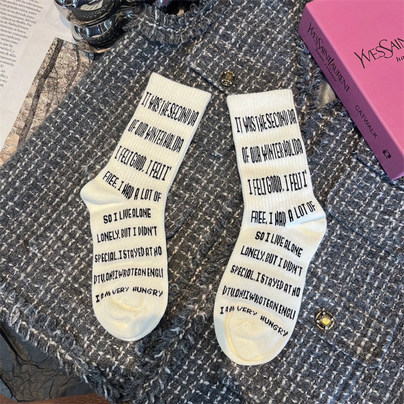 Casual Black White Letter Print Crew Socks 6W8FSO708