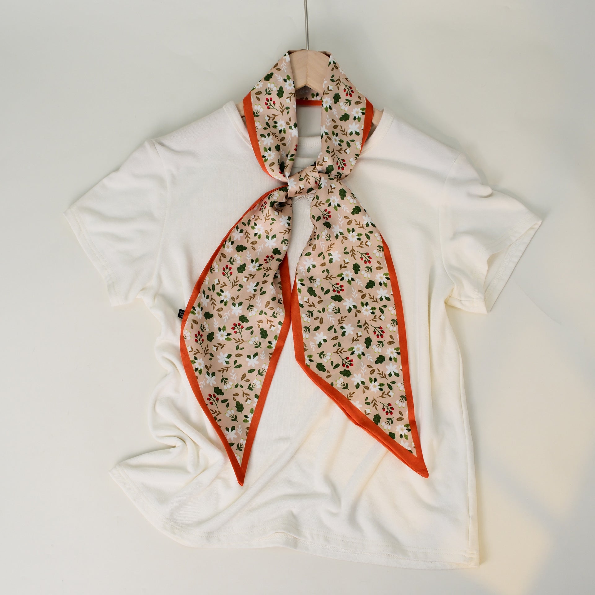 Stylish Checkerboard Pattern Silk Scarf 6W6NSI259