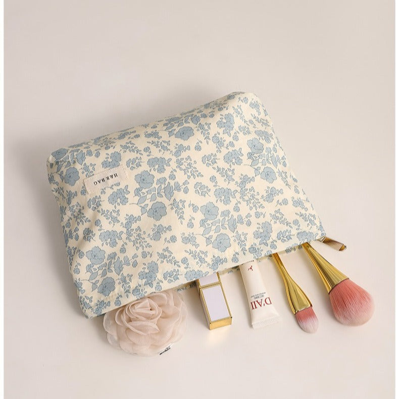 Sweet Simple Floral Print Cosmetic Bag DPB1008