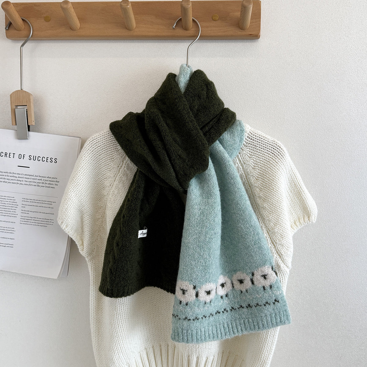 Sheep Jacquard Knit Scarf - DippedShop Wholesale - #9587