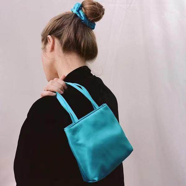 Minimalist Satin Handbag - DippedShop Wholesale - #0355