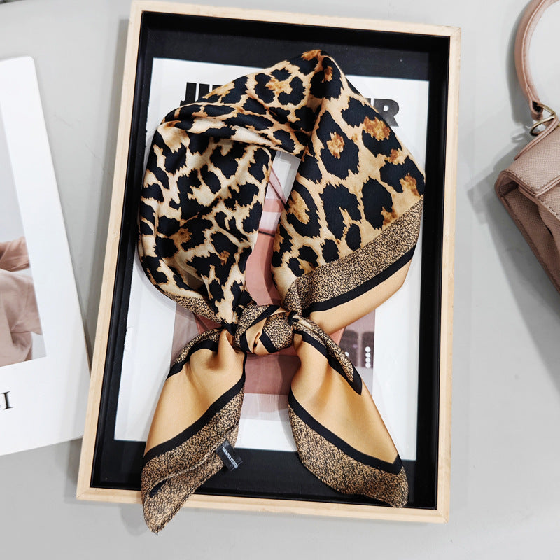 Leopard Splicing Print Square Satin Scarf DP25F443