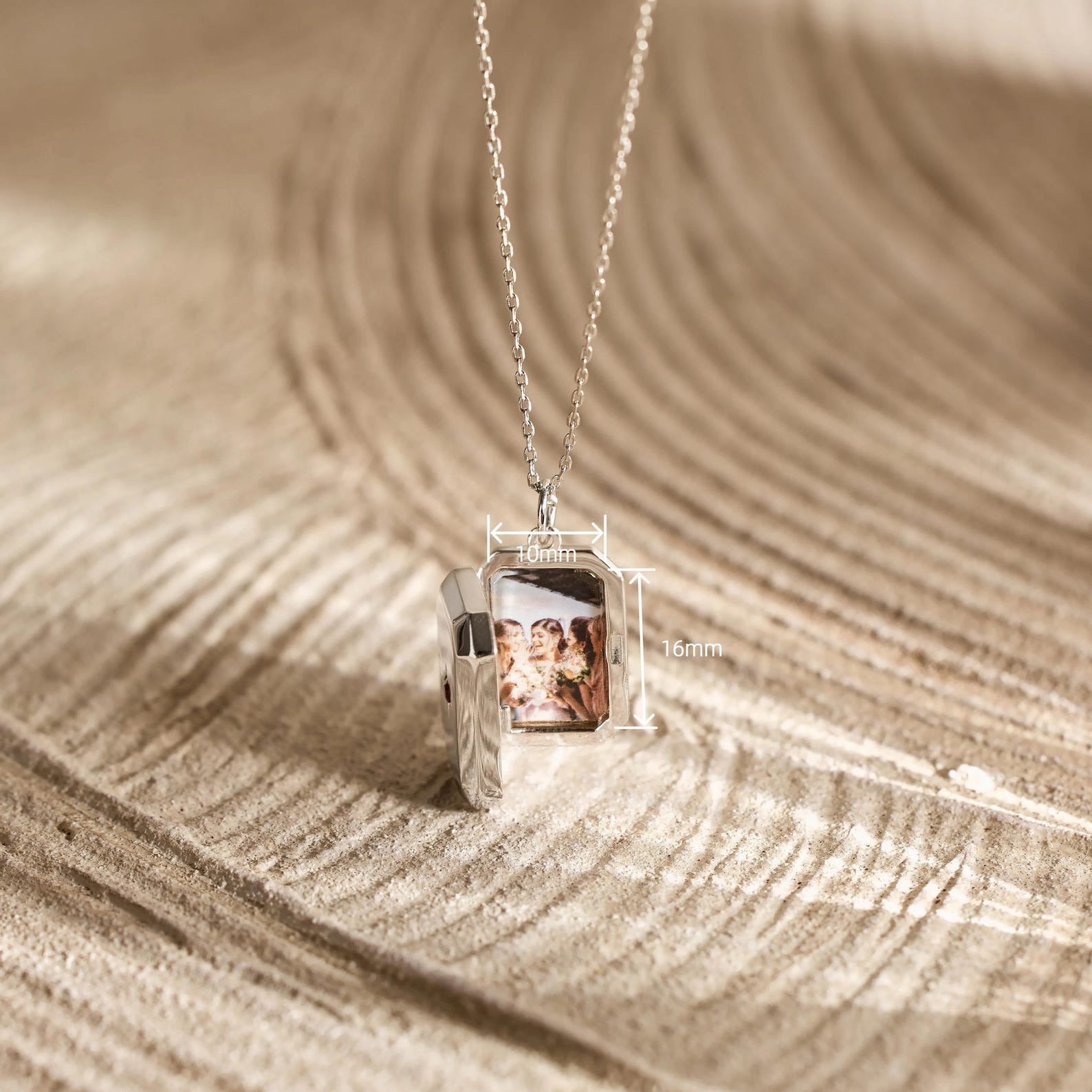 Fashion Square Pendant Photo Locket Necklace 6W6JNC380L