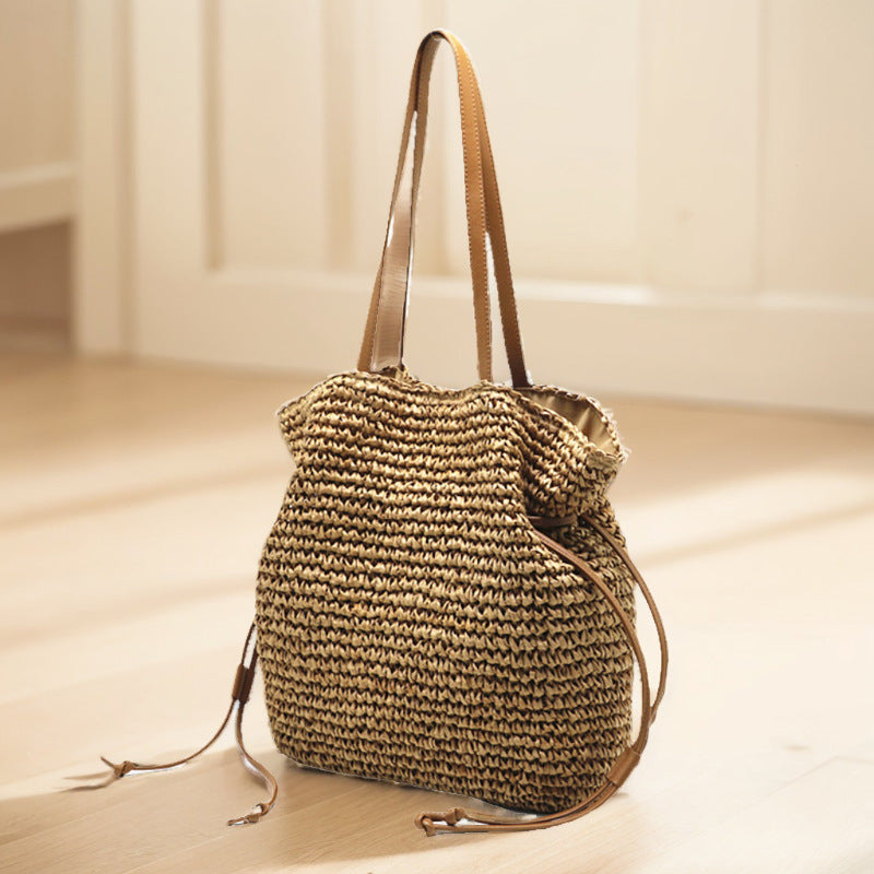 Drawstring Large Capacity Straw Shoulder Bag DP25C694
