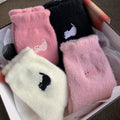 Cute Embroidered Cat Velvet Socks 6W8FSO884