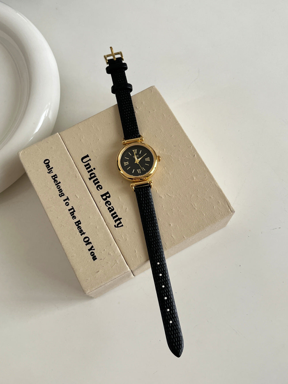 Minimalist Round Quartz Watch - DippedShop Wholesale - #7491