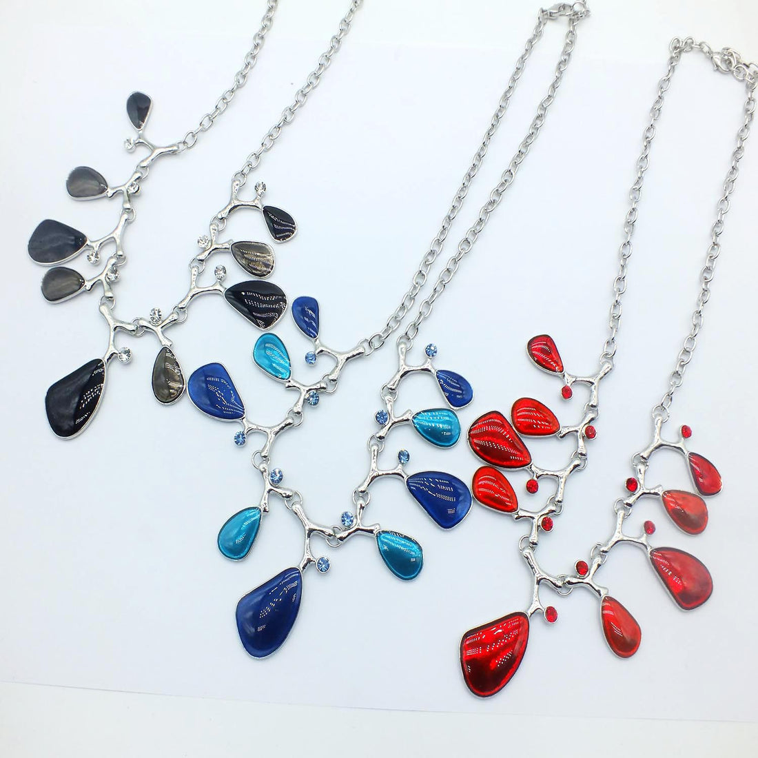 Retro Multicolor Enamel Stretch Bracelet DP26H985