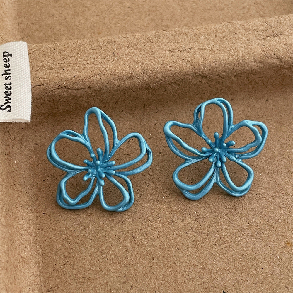 Hollow Out Flower Stud Earrings - DippedShop Wholesale - #1779