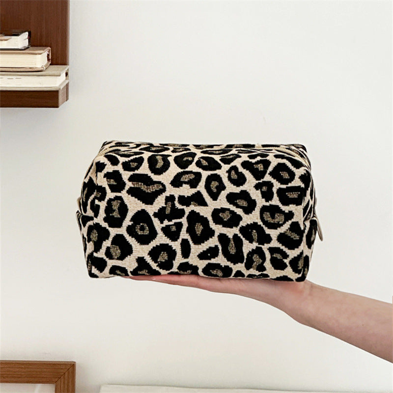 Vintage Leopard Pattern Lightweight Makeup Bag MK2BW6S10BOB67