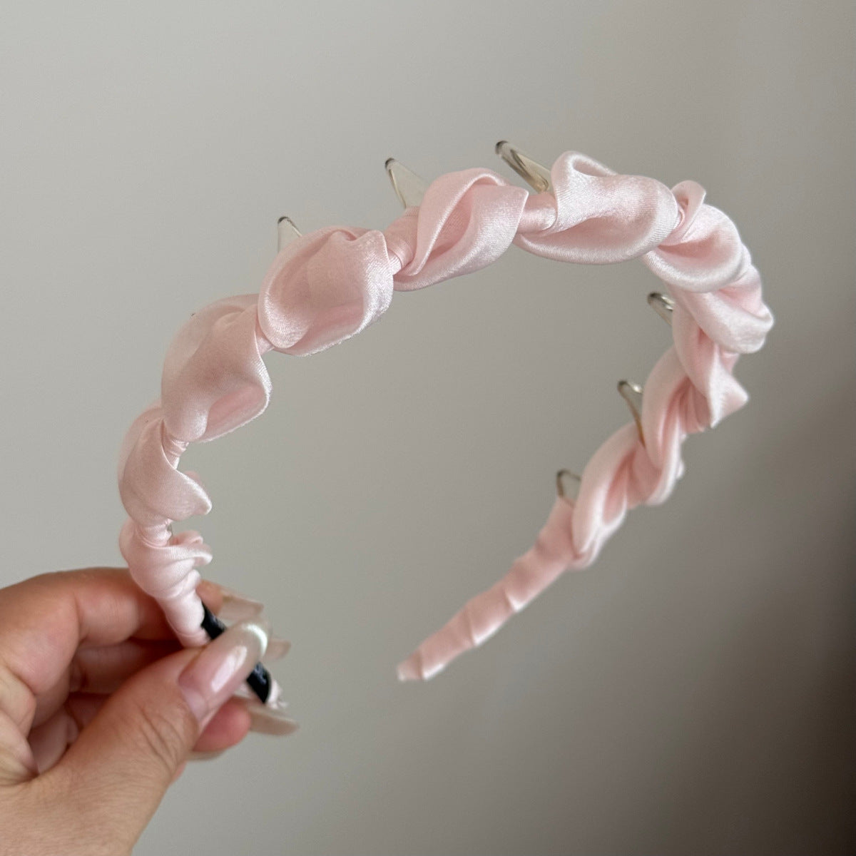 Stylish Solid Color Twist Style Thin Headband MK2PIM6W6HBD78