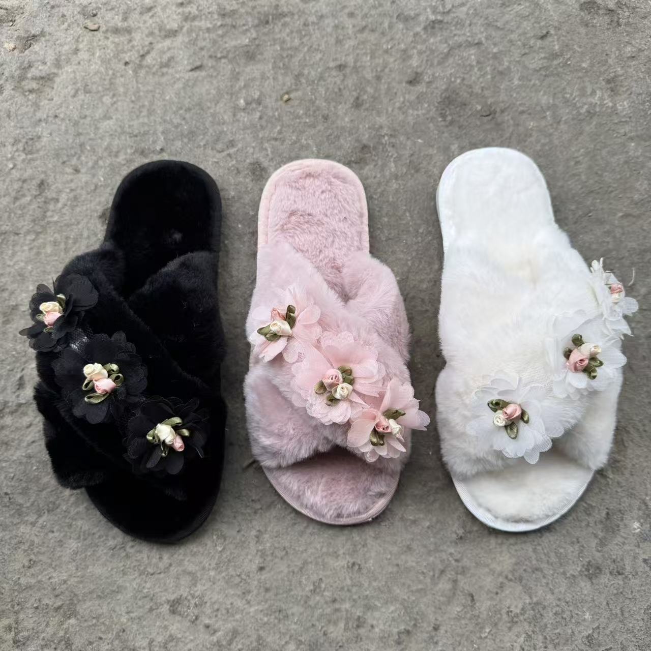 Plush Flower Indoor Slippers - DippedShop Wholesale - #3731