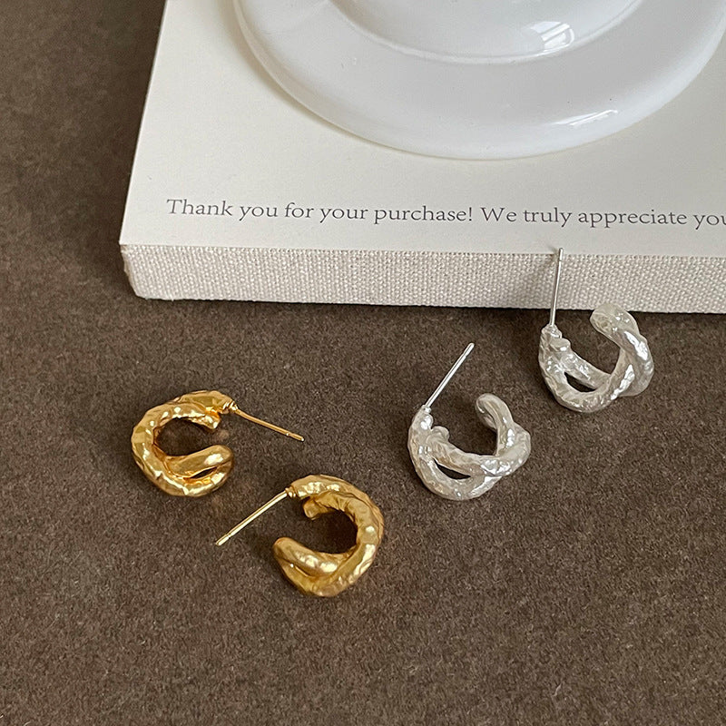 Vintage Gold Plated Twisted C-Shaped Stud Earrings 6W6JER593