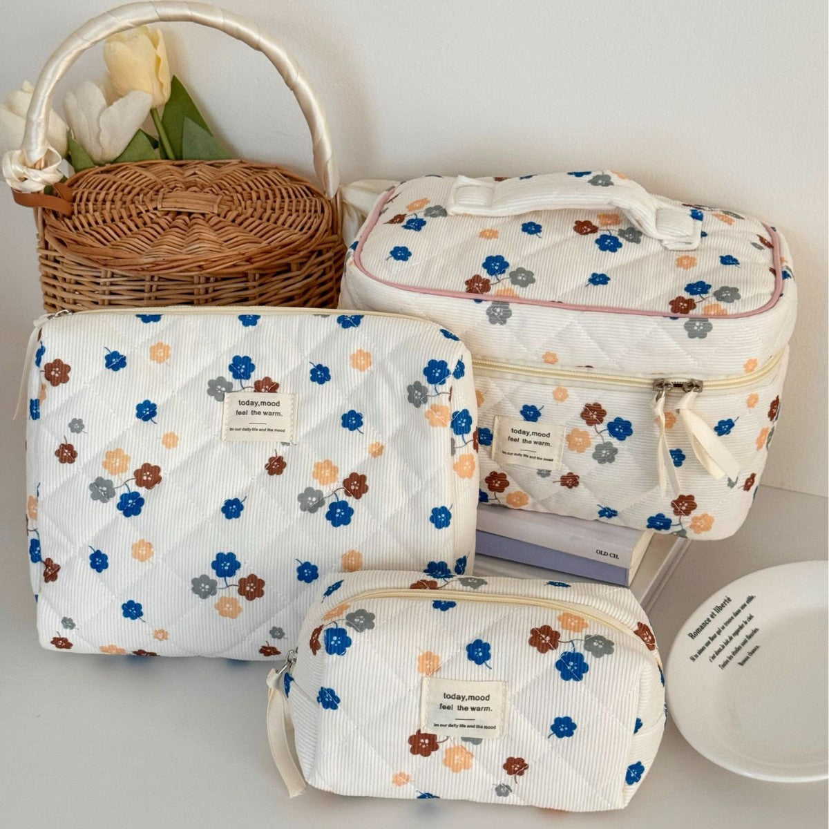 Flower Print Makeup Bag - DippedShop Wholesale - #3107