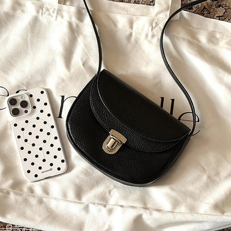 Fahion Half-Moon Solid Color Crossbody Bag 6W10BBG1983