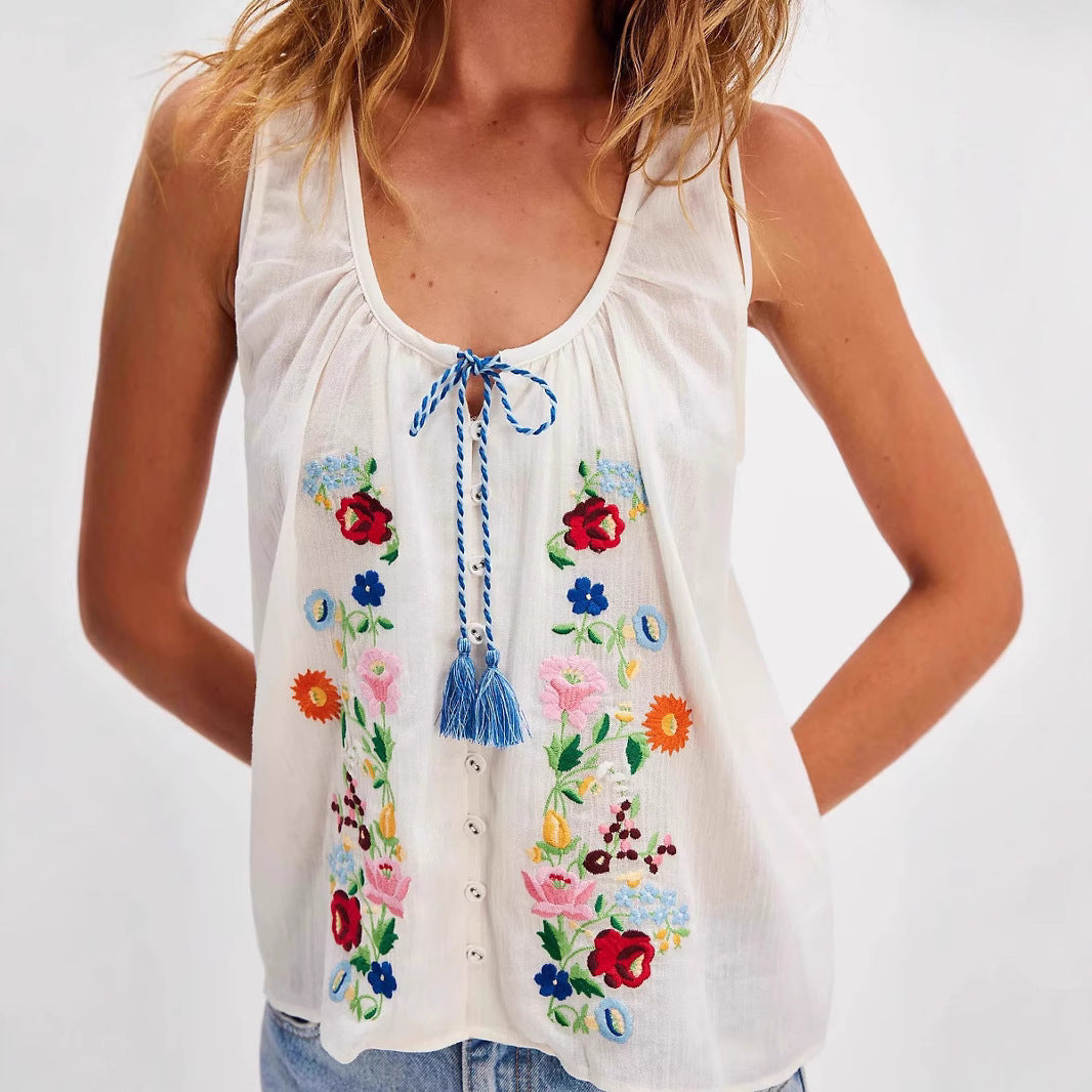 Embroidered Flower U-Neck Sleeveless Top DP25F507