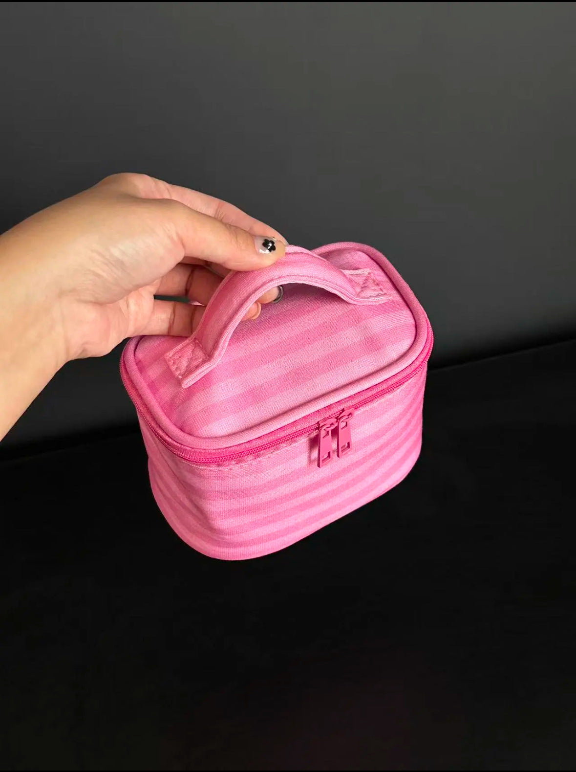 Cute Striped Print Large Capacity Makeup Bag MK2BW6S10BOB77