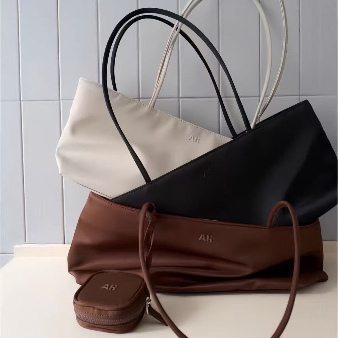 Large Capacity Underarm Bag - DippedShop Wholesale - #7827