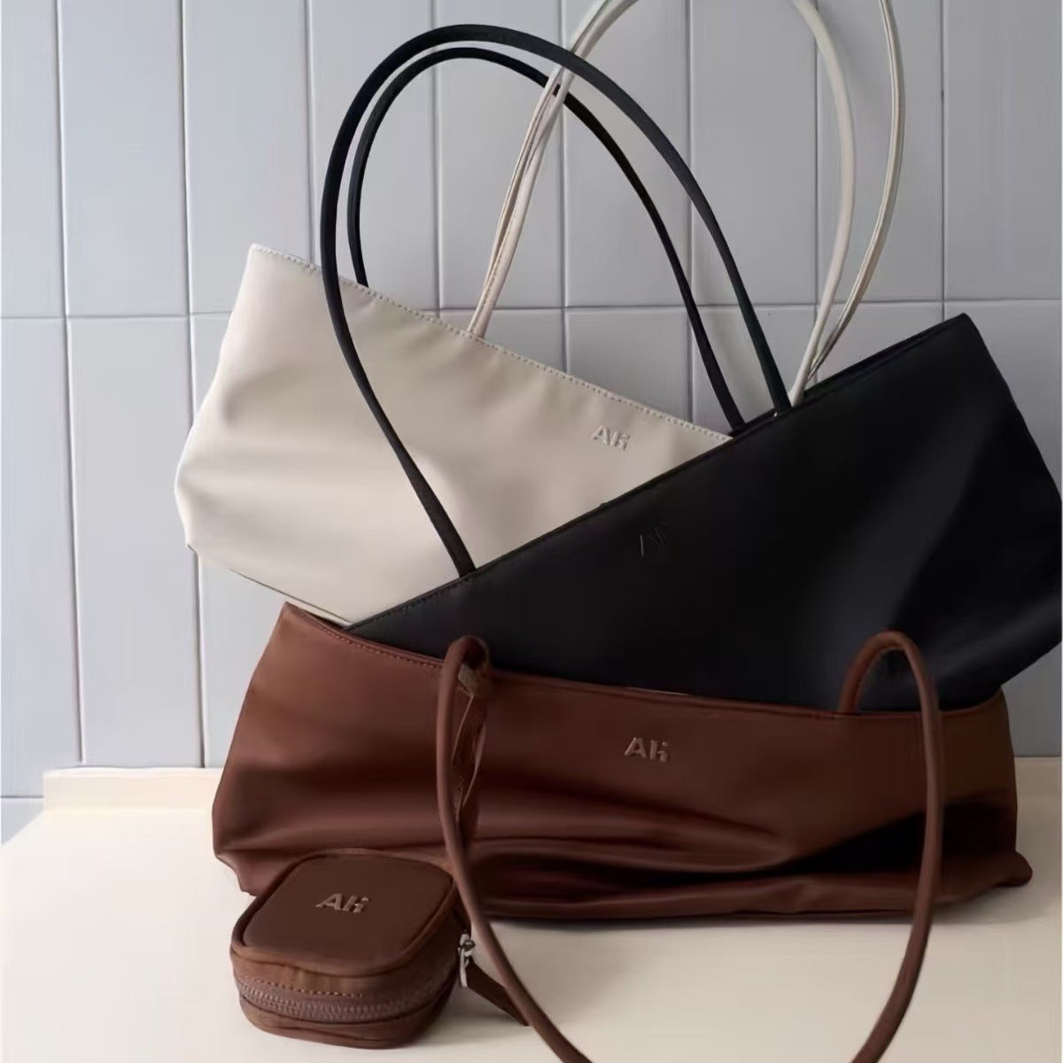 Minimalist Solid Color Large Capacity Underarm Bag 6S10BBG1549