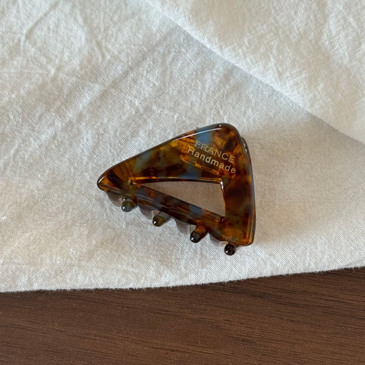 Simple Hollow Mini AcetateTriangle Hair Claw Clip 6W6HCP1271