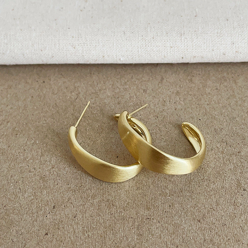 C-Shaped Stud Earrings - DippedShop Wholesale - #8819