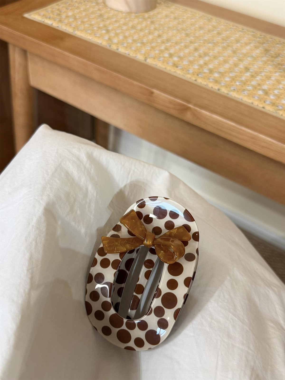 Trendy Bowknot Polka Dot Oval Hair Claw 6W6HCP1645
