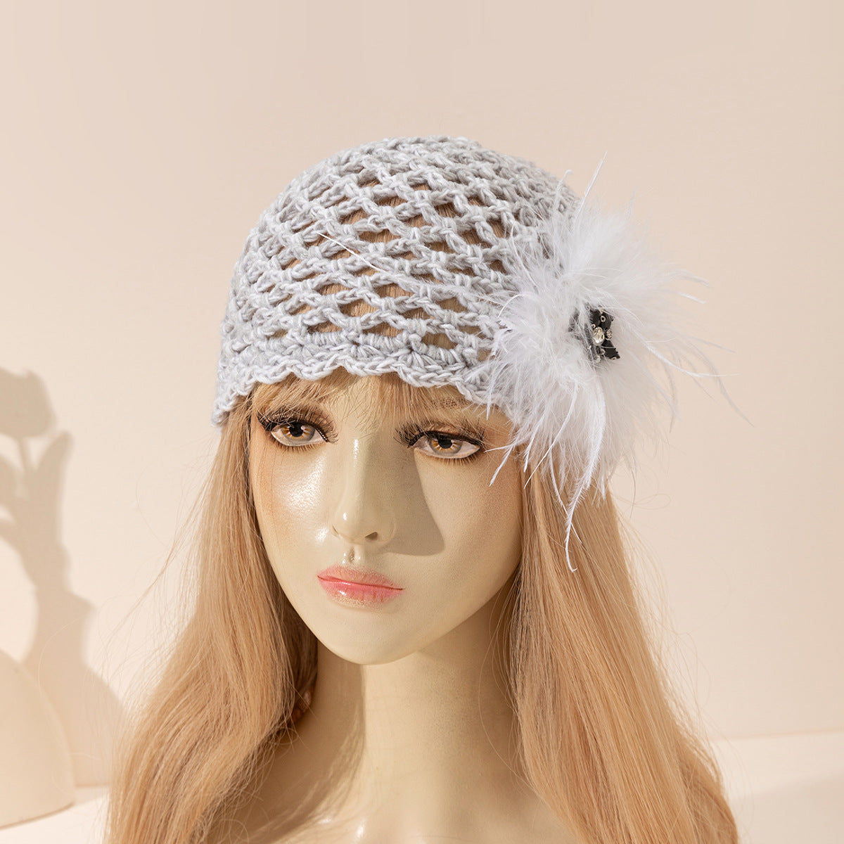 Vintage Hollow Out Feather Flower Crochet Beanie Cap 8BK6HAT199T