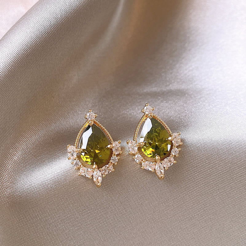 Fashion Green Cubic Zirconia Flower Stud Earrings 6W6JER752