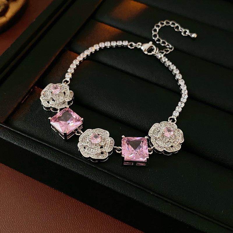 Elegant Rhinestone Floral Geometry Choker Necklace 6W6JNC963