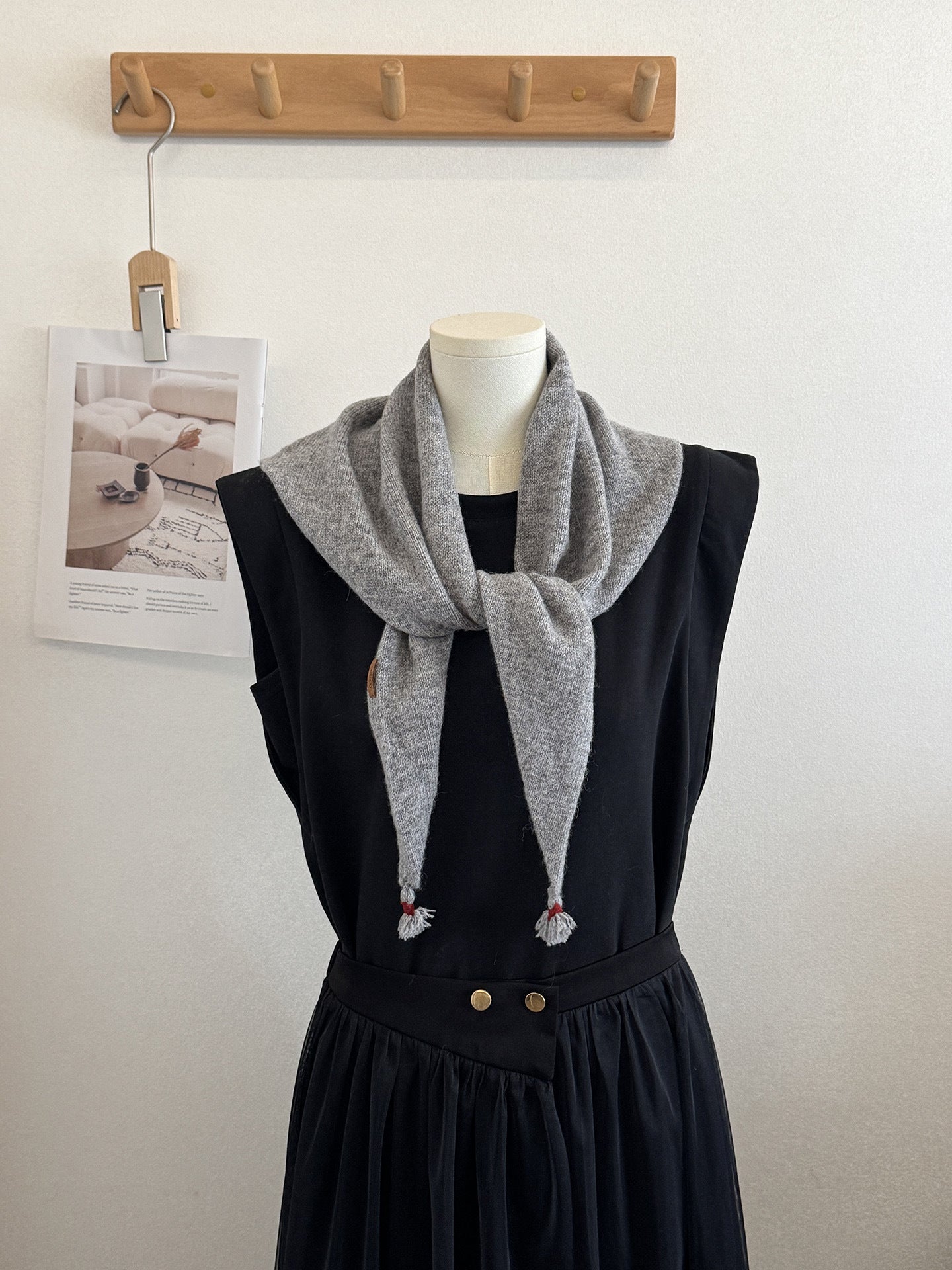 Knit Triangle Scarf - DippedShop Wholesale - #8019