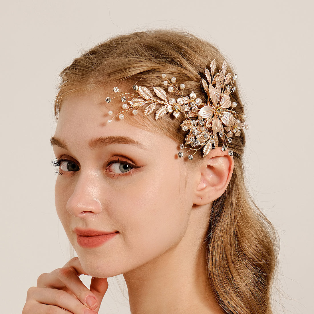 Metal Flower Pearl Rhinestone Bridal Hair Clips DPJC1222