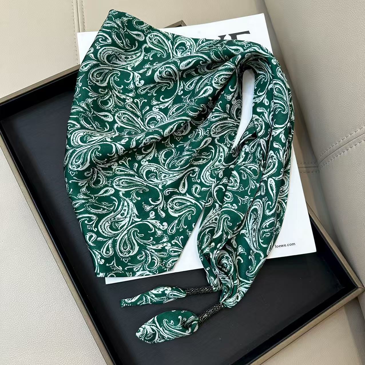 Chic Cashew Print Triangle Silk Scarf 6W6NSI242