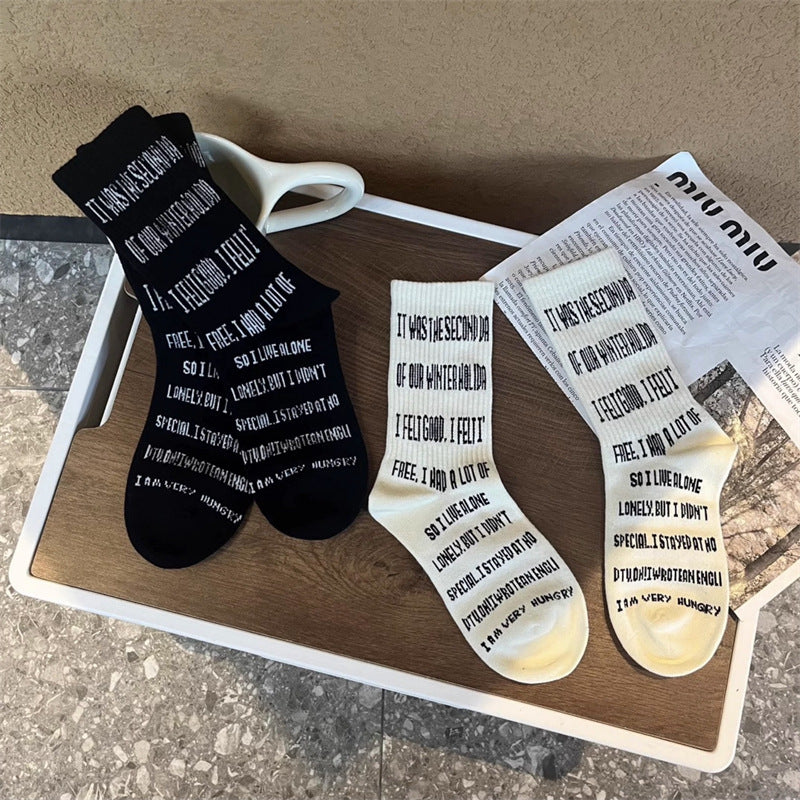Casual Black White Letter Print Crew Socks 6W8FSO708