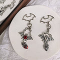 Vintage Gothic Vampire Bat Halloween Keychain 6W10BBC837