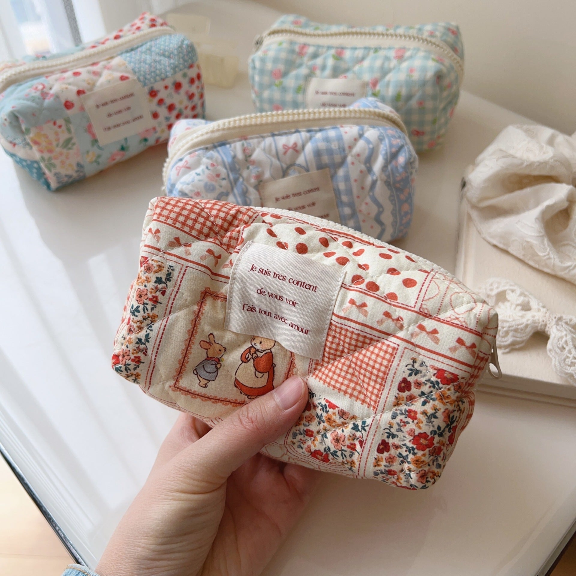 Quilted Cotton Toast-shaped Storage Bag MK2BLW6C5CO67