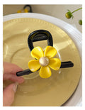 Cute Sweet Yellow Flower Medium Hair Claw 8AS6HCP299L