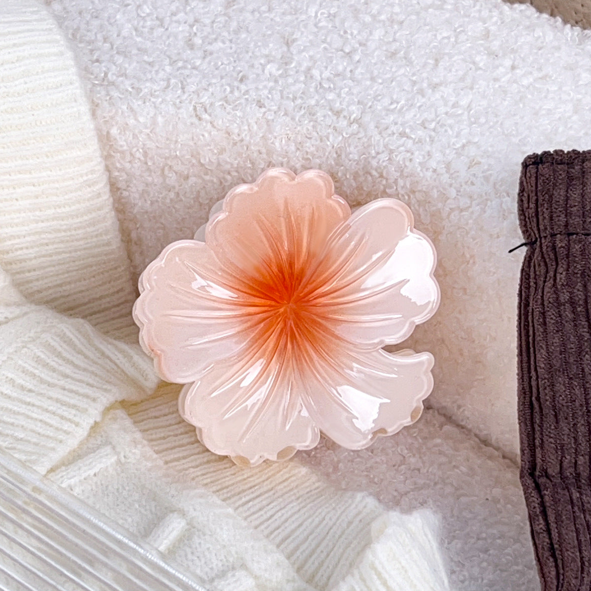 Fashion Flower Beach Mini Hair Claw 8AS6HCP284L