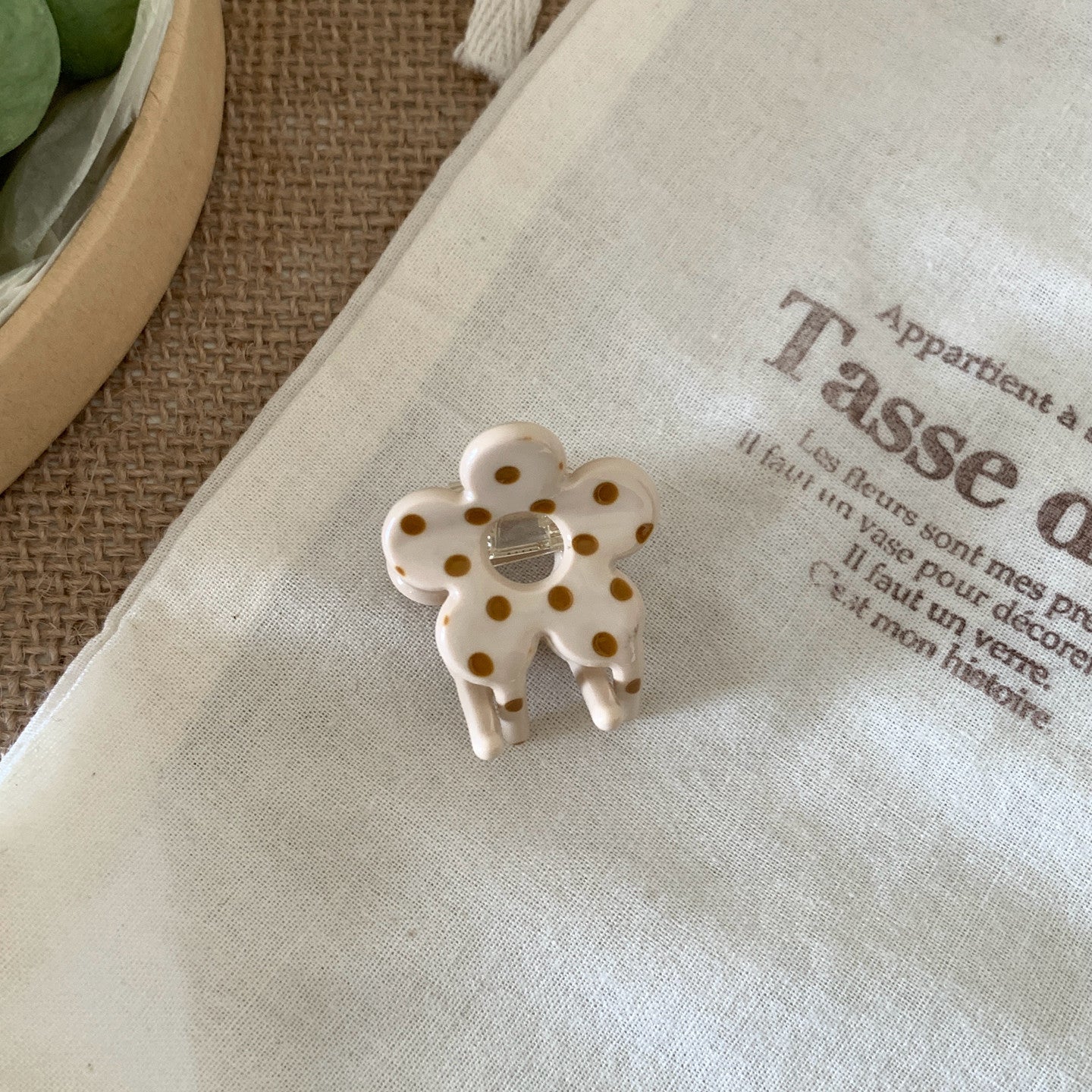Sweet Polka Dots Mini Flower Hair Claw Clip 6W6HCP1288