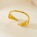 Vintage Feather Gold Plated Open Cuff Bracelet 6W6JBR592