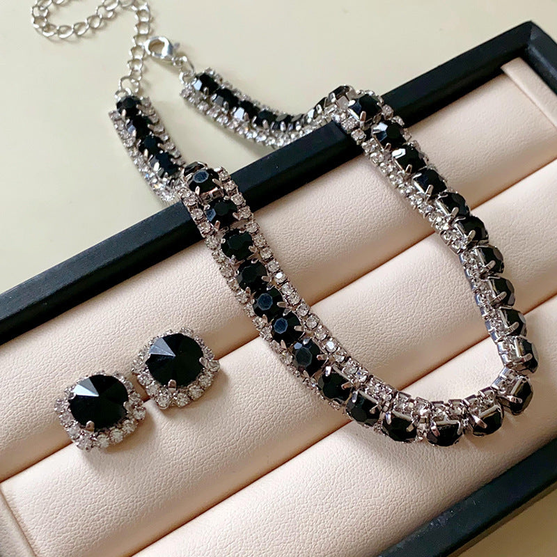 Elegant Geometry Rhinestone Choker Necklace 6W6JNC956