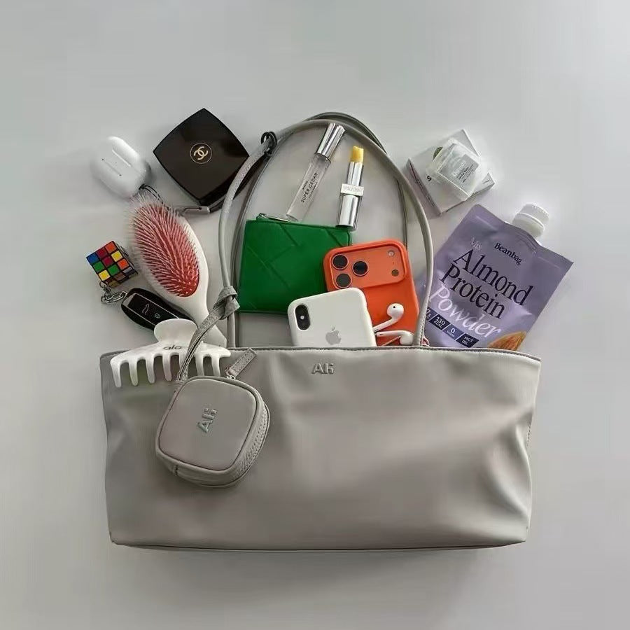 Minimalist Solid Color Large Capacity Underarm Bag 6S10BBG1549