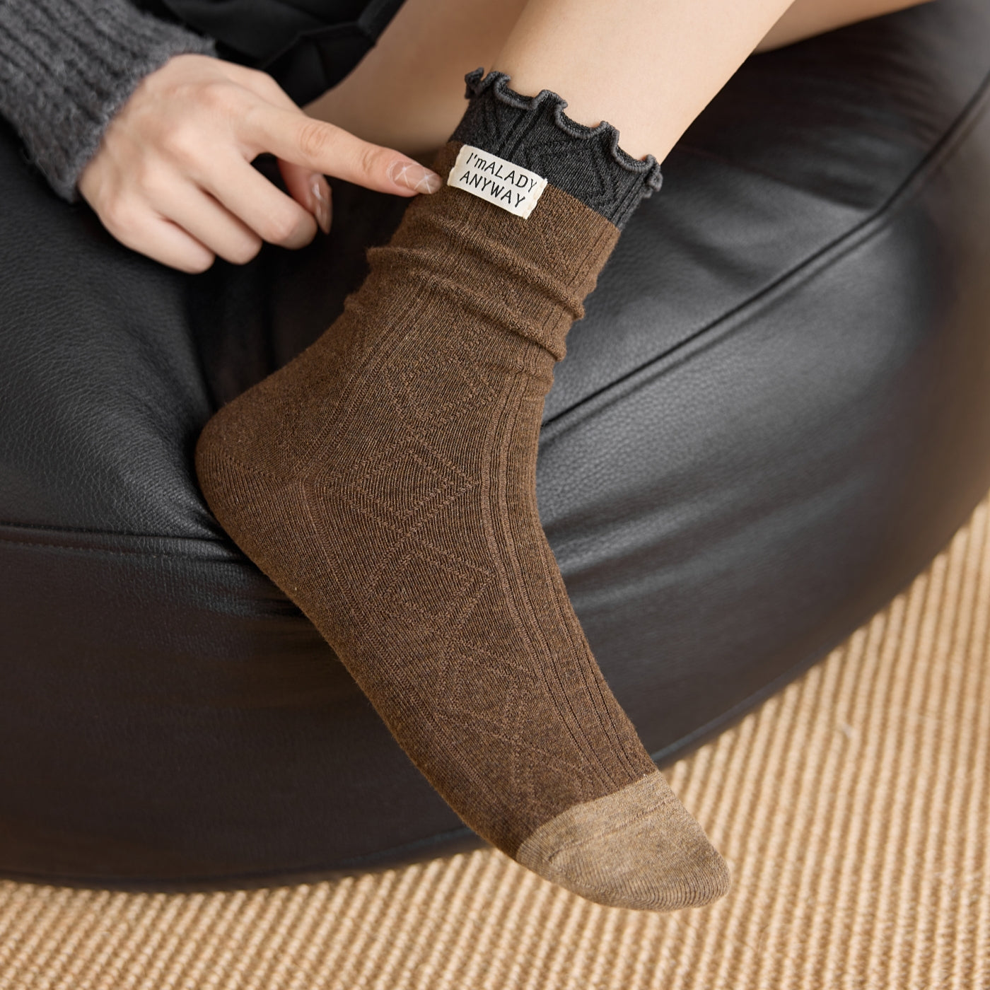 Ruffle Trim Thick Slouchy Crew Socks 6W8FSO674