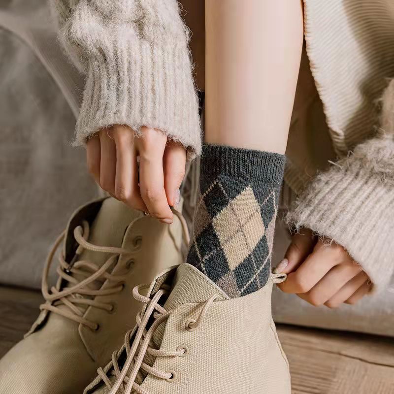 Vintage Thickened Argyle Plaid Winter Thermal Socks 6W8FSO885