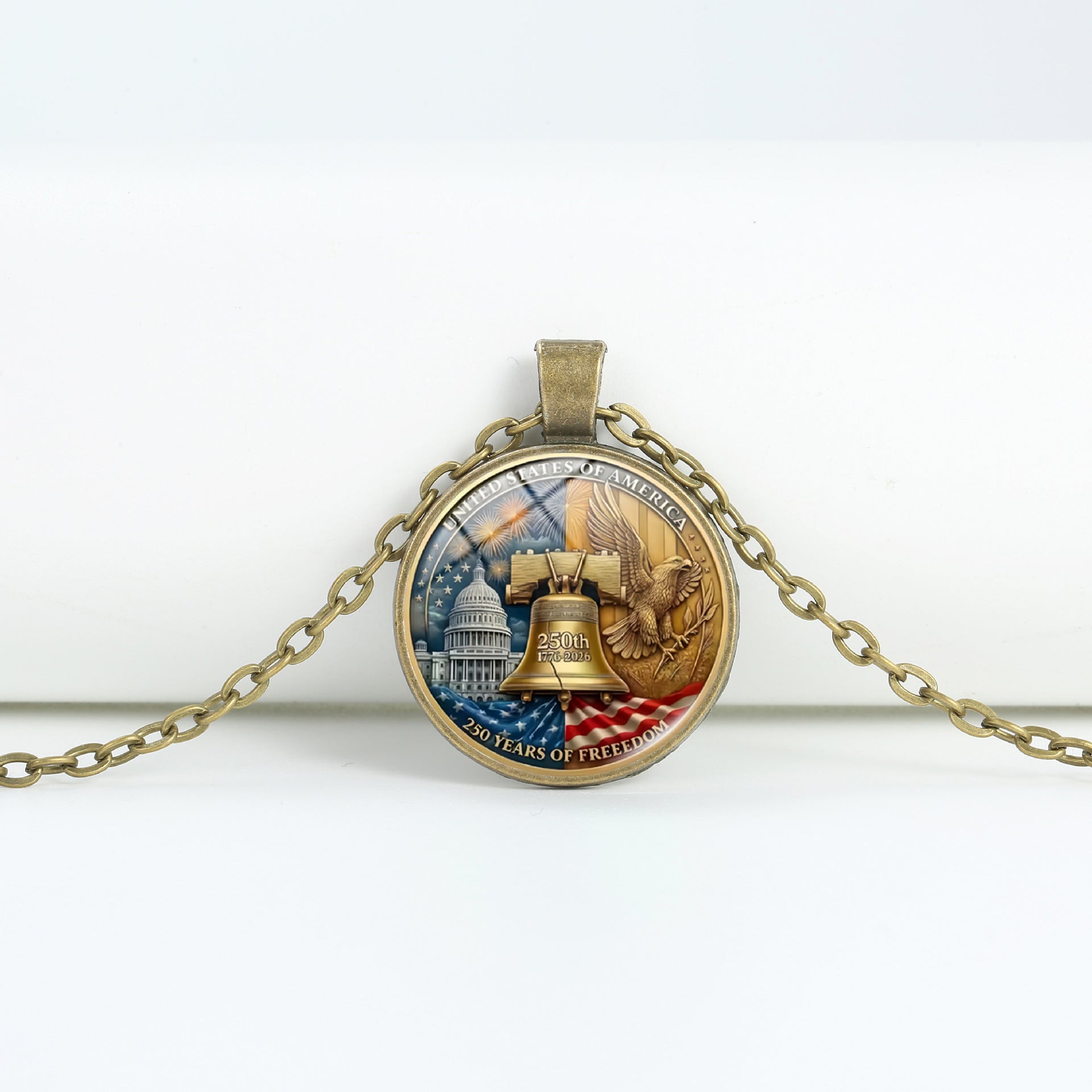 Retro USA Flag Pattern Round Pendant Chain Necklace 8ZA6JNC278T