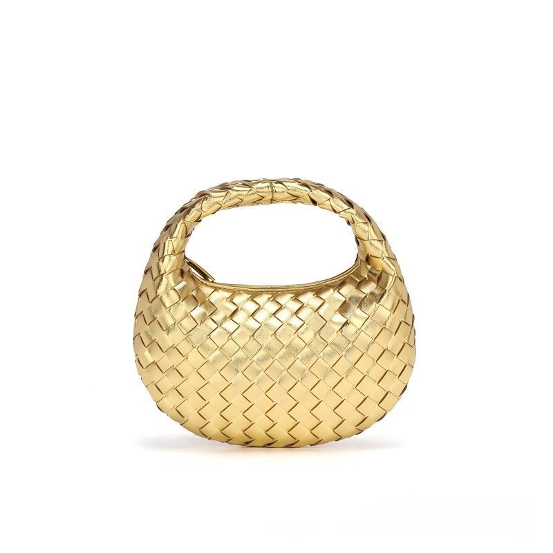Trendy Hand-Woven Crescent Underarm Handbag 6W10BBG1392