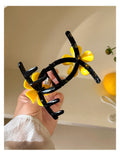 Cute Sweet Yellow Flower Medium Hair Claw 8AS6HCP299L