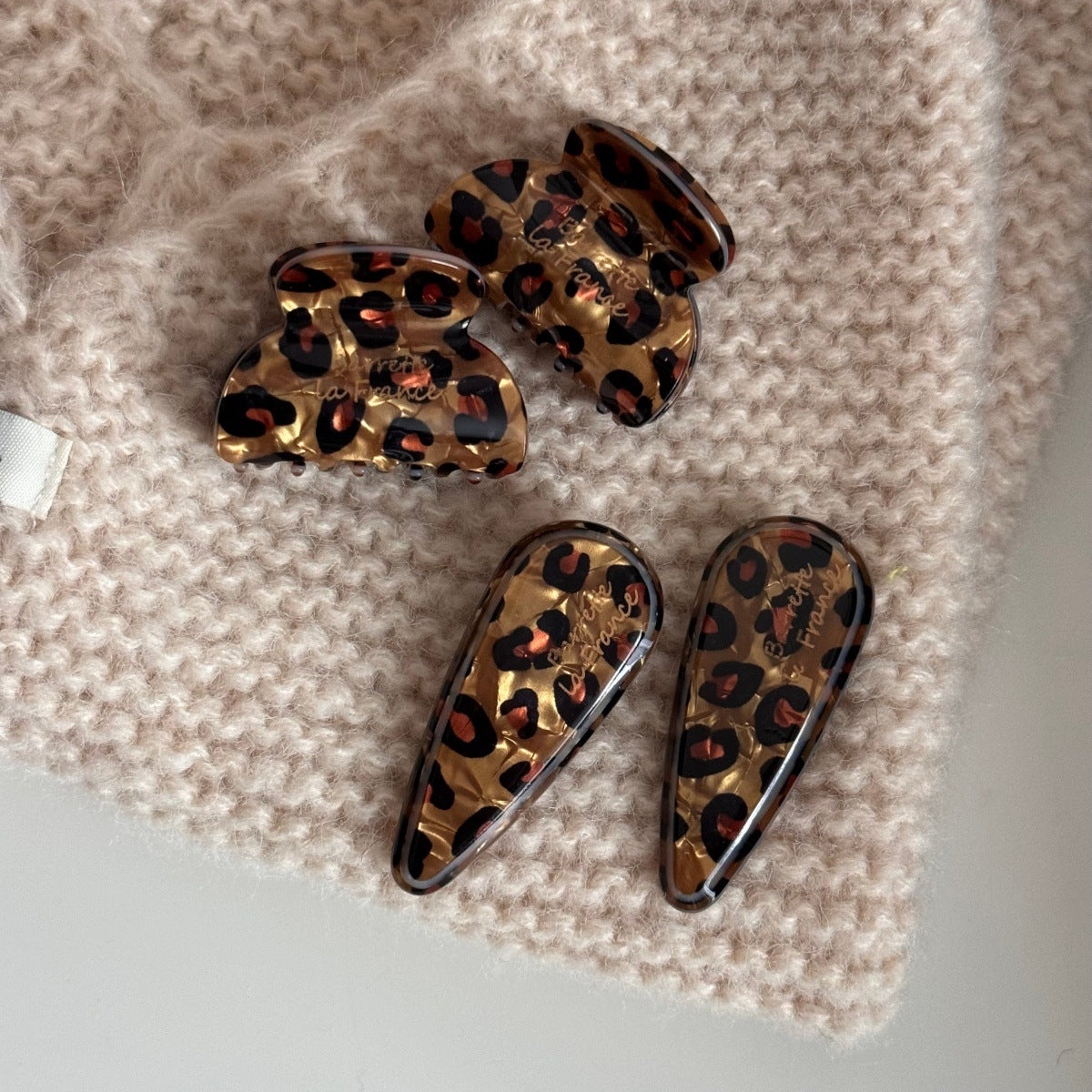 Vintage Leopard Hair Clip - DippedShop Wholesale - #9523
