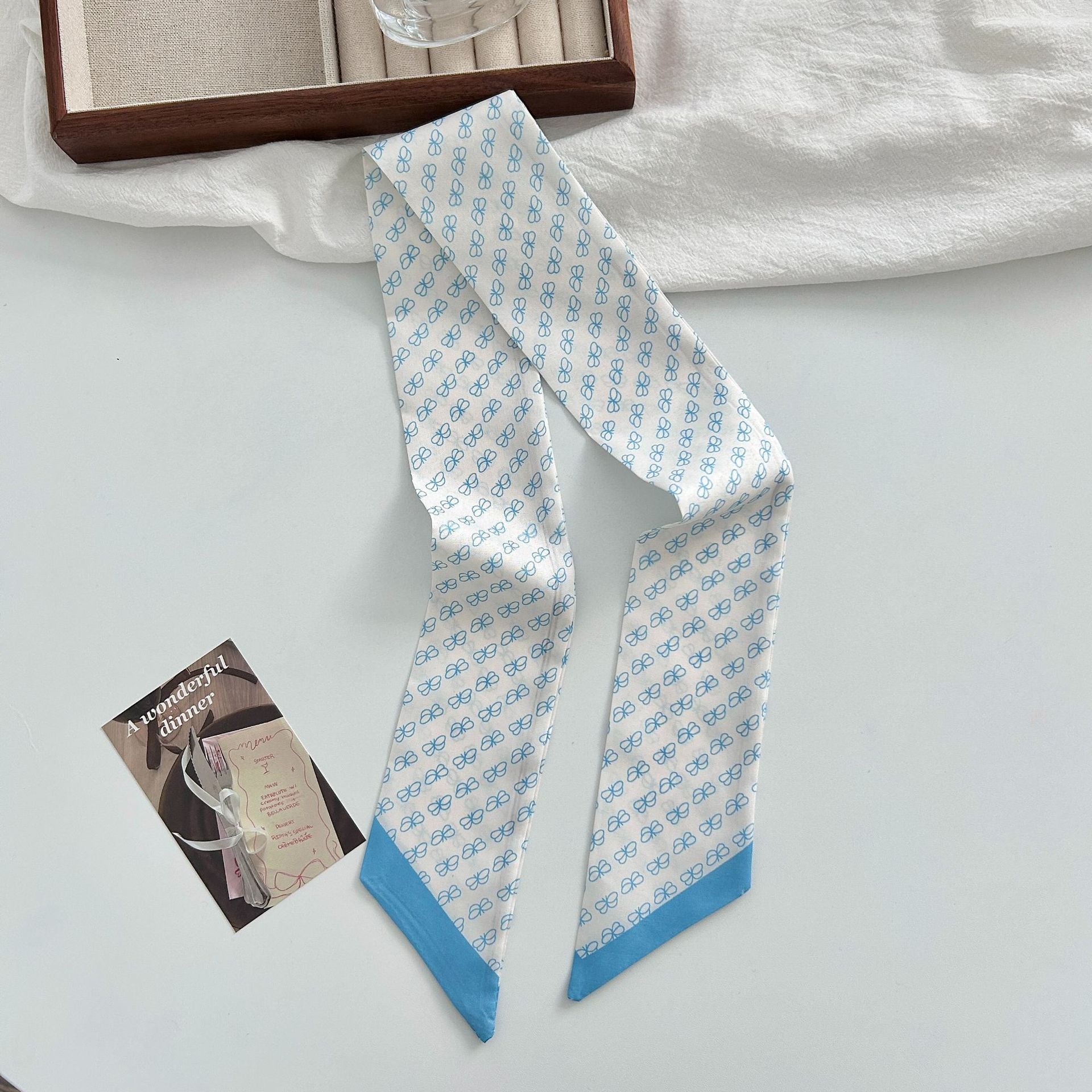 Cute Bowknot Print Narrow Silk Scarf MK2BLW6W6NSI65