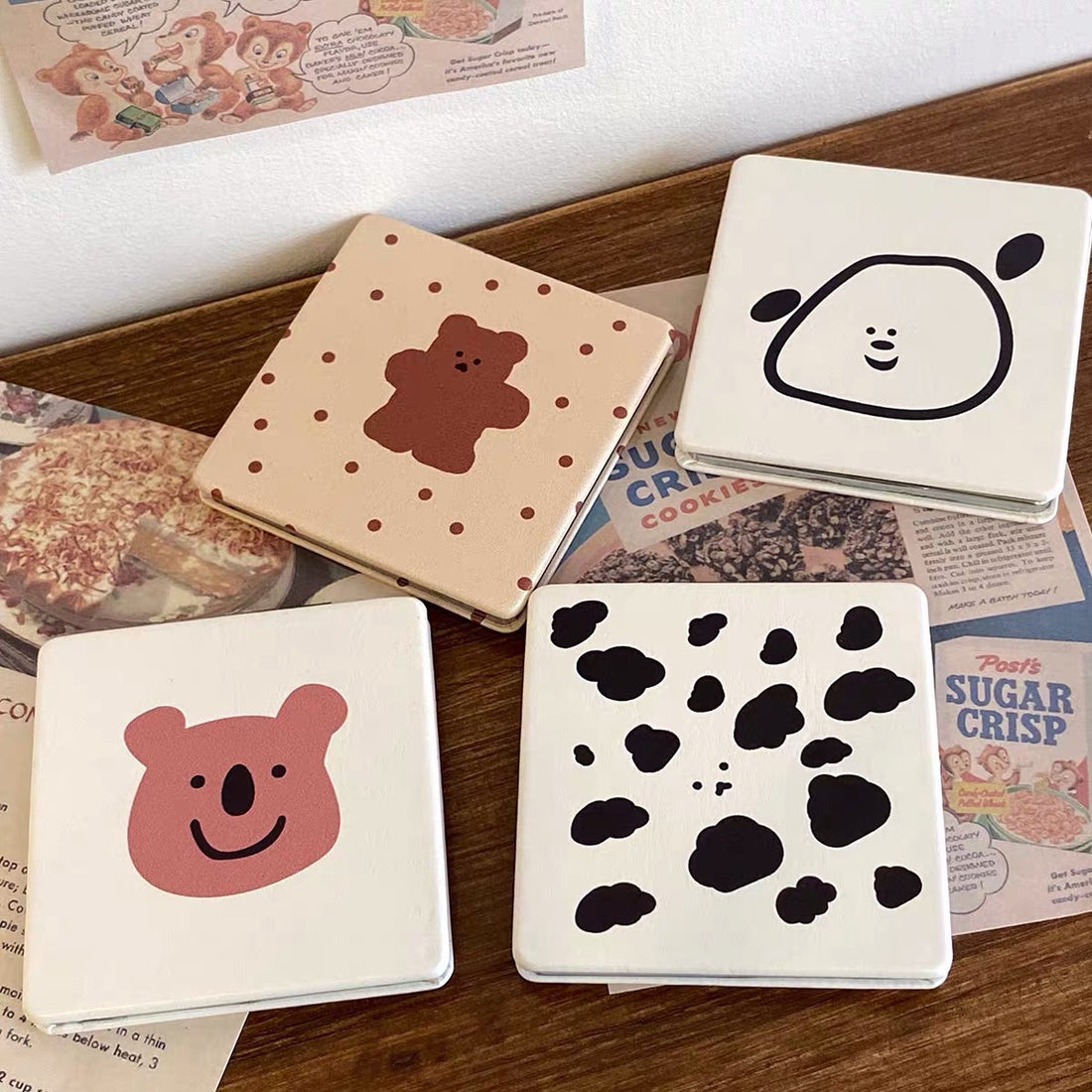 Cute Bear Mini Portable Makeup Mirror DP25F405