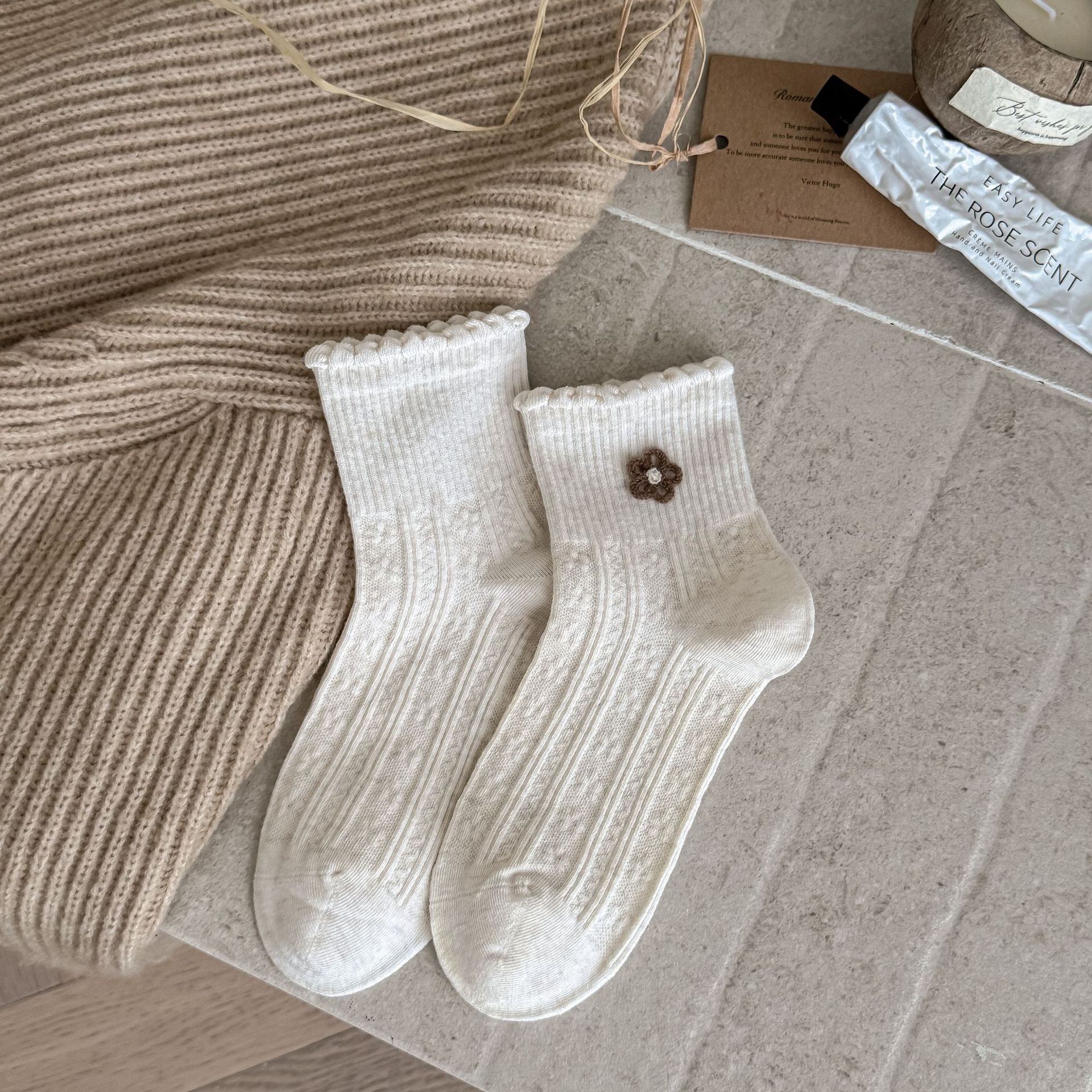 Cute 3D Floral Lace-Trim Ankle Socks 6W8FSO692