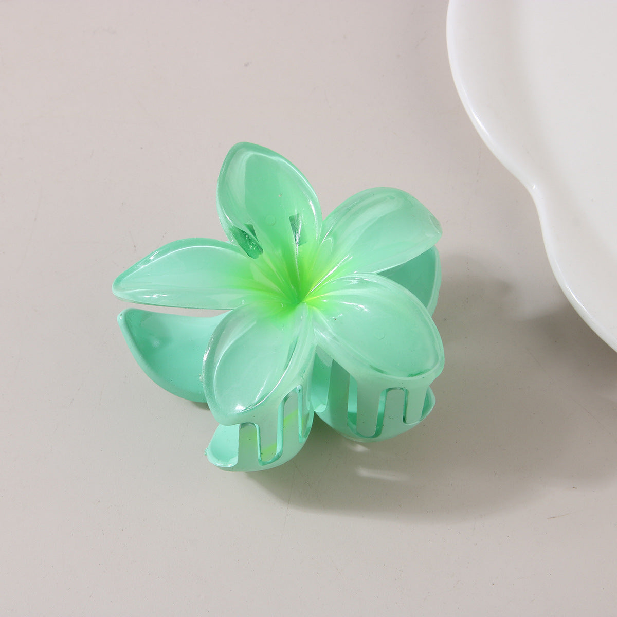 Vintage Flower Hair Clip - DippedShop Wholesale - #2643